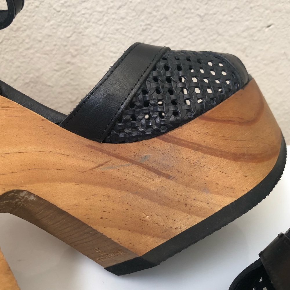 Free People Rendezvous black wood heel clog boho - Picture 2 of 9